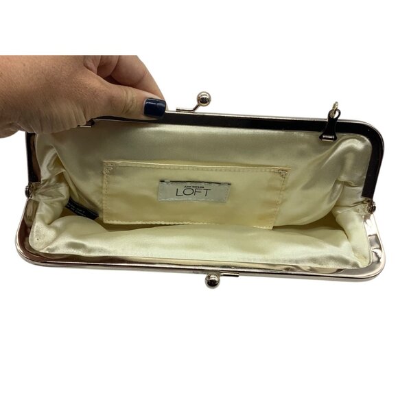 Ann Taylor LOFT Gold Sequin Clutch Purse Chain Strap Kiss Lock Evening Bag - Picture 3 of 6